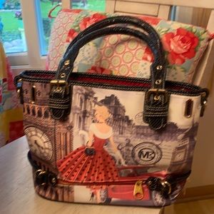 Michael Michelle amazing Designer purse.